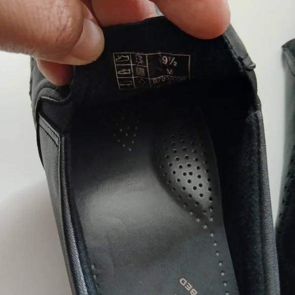SAS Black Leather Comfort Loafers Women. - Picture 14 of 16